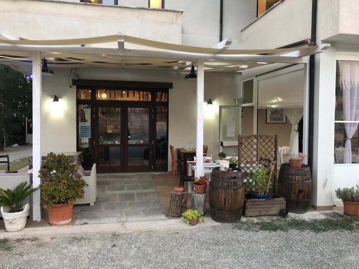B&B La Timpa Del Cucco 로카글로리오사 외부 사진